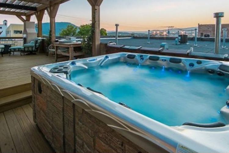 rooftop spa
